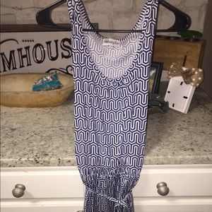navy patterned dress with tie around waist